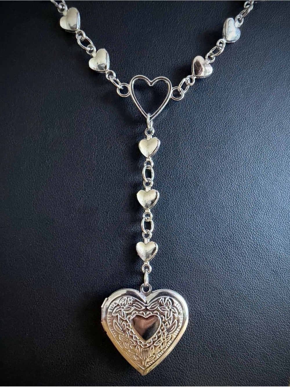 Harajuku Vintage-Style Silver Heart Link Lariat Locket Necklace